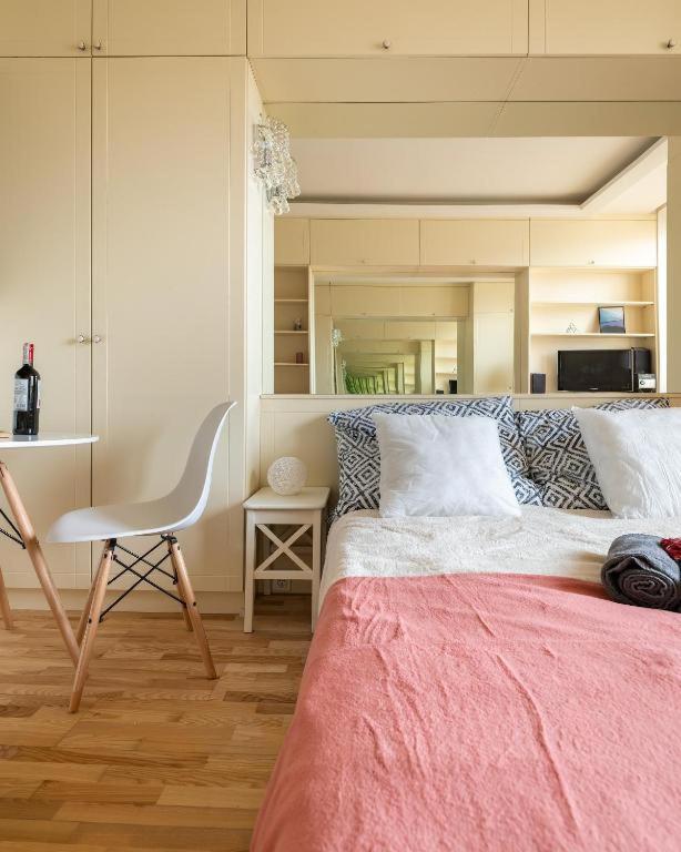 Plac Konstytucji 3: Private City Center Apartment Near Metro Warsaw Exterior photo